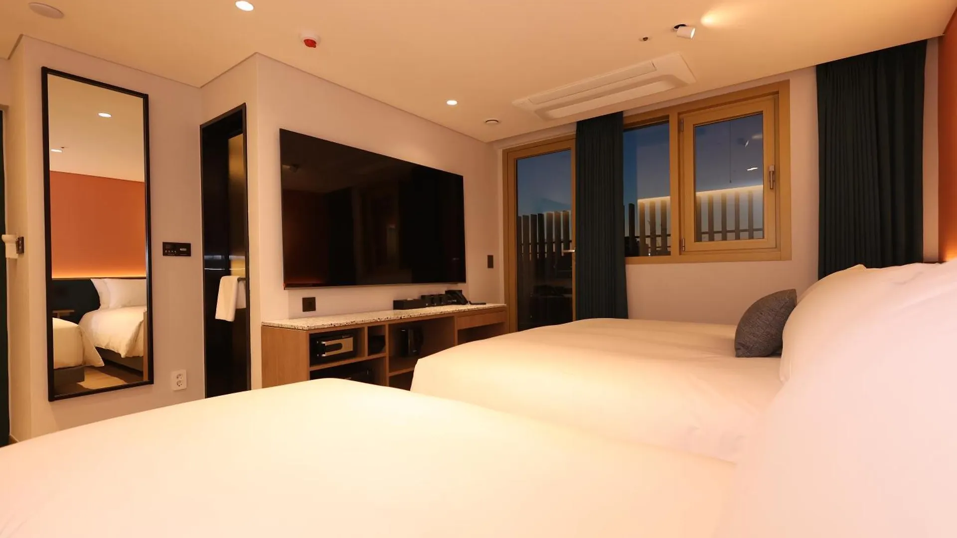 Hotel New Blanc Central Myeongdong Seoul