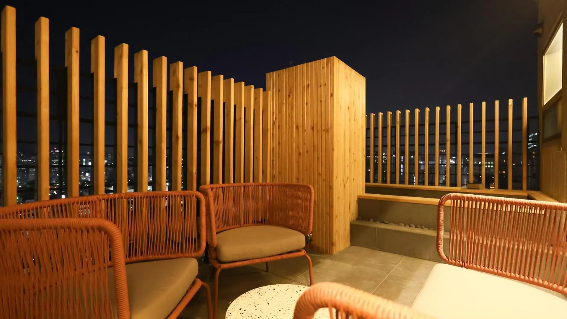 New Blanc Central Myeongdong Seoul Hotel
